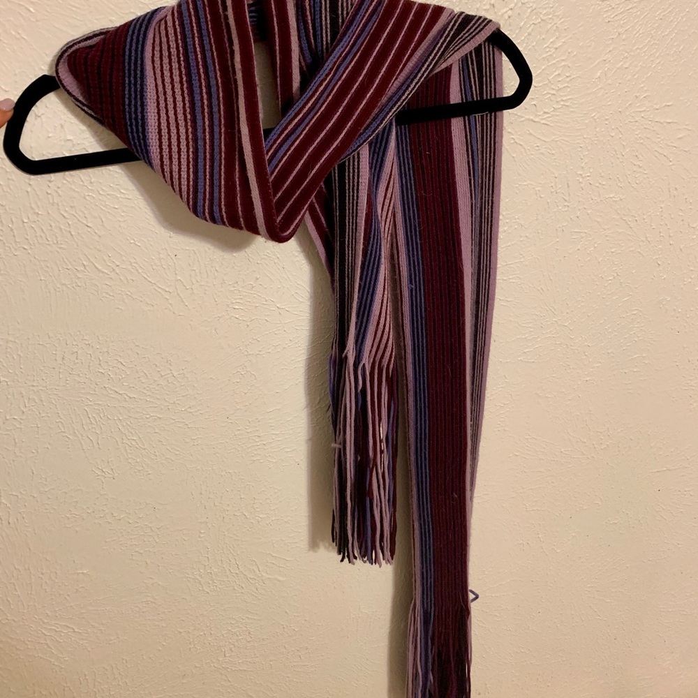 Multi-colored purple scarf.